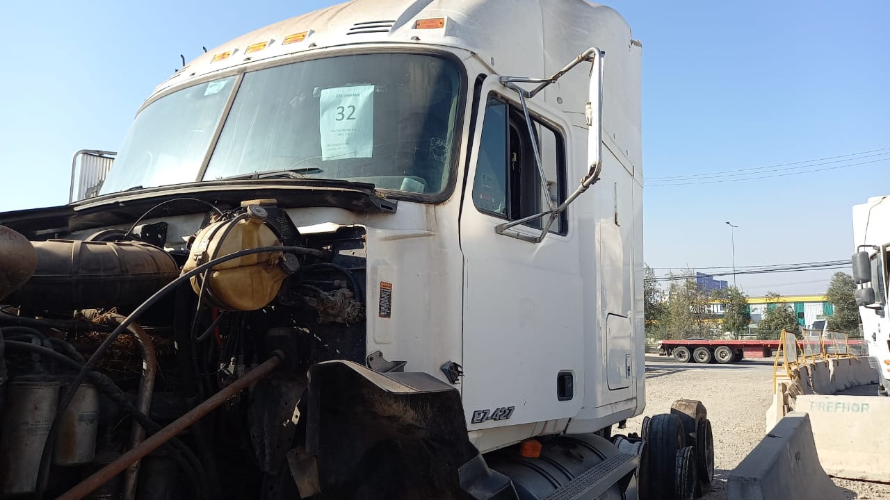 Mack CH-613 1997 - 1 REPUESTO USADO/USADA EN DESARME